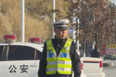 富锦交警网,守护平安路，服务群众出行